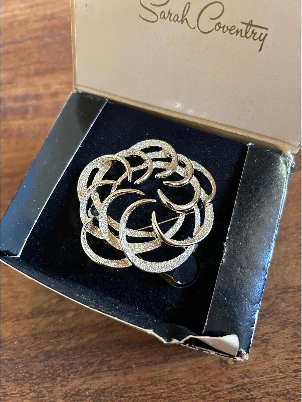 Sarah Coventry Silver-tone Large 2.25” Swirl Brooch Pin